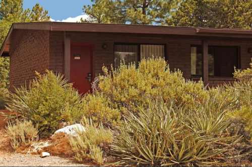 Yavapai Lodge West 002